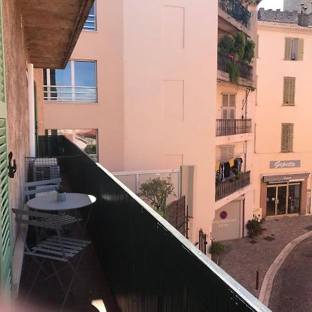 Résidence Le Suquet Cannes Esterno foto