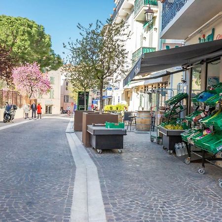 Résidence Le Suquet Cannes Esterno foto